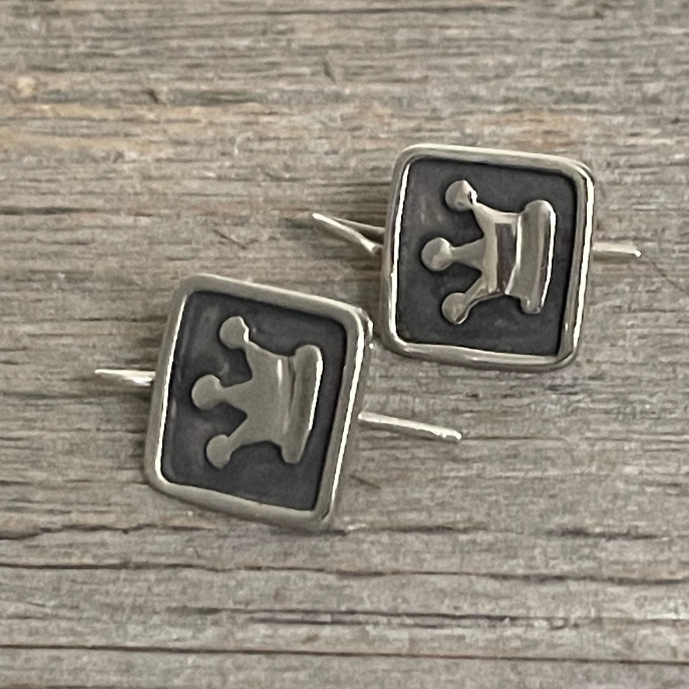 Handmade crown sterling silver earrings
